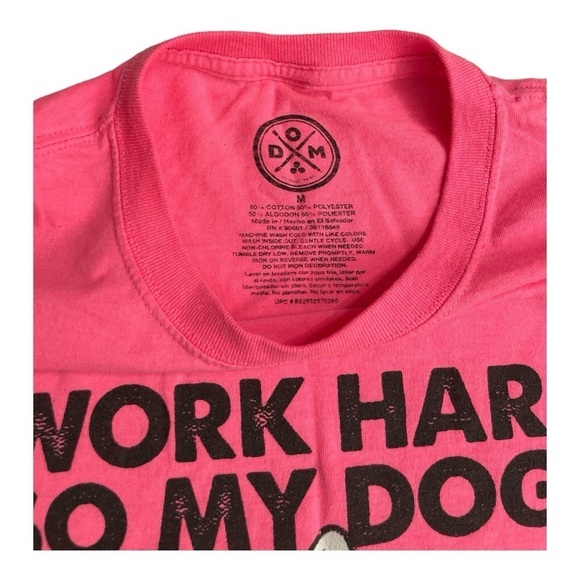 WORK HARD SO MY DOG CAN HAVE A BETTER LIFE
Men's TEE Men's Size M - Picture 3 of 6